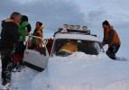 Rize'de mahsur kalan 3 genç kurtarıldı