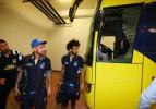 Fenerbahçeli futbolculara çirkin saldırı