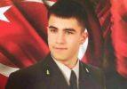 Şehit askerlerin evine ateş düştü