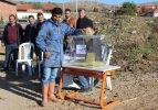 Sokak ortasında oy kullandılar