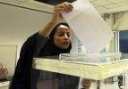 Suudi Arabistan'da se&ccedil;imlere kadınlar da katıldı