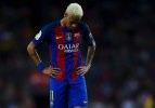 Barcelona'da tarihi şok!