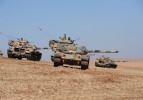 T&uuml;rkiye'den Suriye sınırına tank duvarı