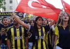 Fenerbahçe taraftarından anlamlı protesto!