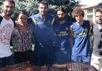 Fenerbah&ccedil;e y&ouml;netiminden oyunculara yemek