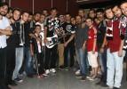 Beşiktaş taraftarı Bilic'e gitar hediye etti