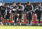 Beşiktaş Oğuzhan Özyakup'suz çalıştı