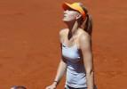 Maria Sharapova zorlanmadan 2. turda