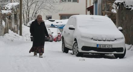 Hangi illerde okullar tatil? Valiliklerden son dakika açıklama: İşte il il tatiller