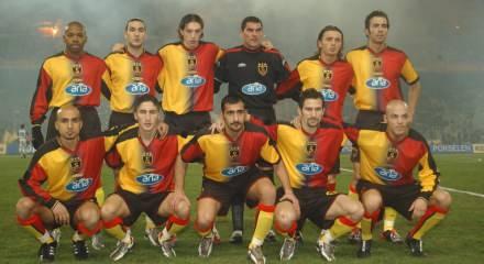 Efsane futbolcuların yeni meslekleri görenleri hayrete düşürdü!