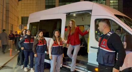 İşte uyuşturucu testi sonu&ccedil;ları pozitif &ccedil;ıkan &uuml;nl&uuml; isimler! Bakın kimler kullanmış....