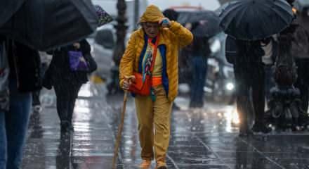 İ&ccedil;işleri Bakanlığı'ndan vatandaşlara uyarı! &Ccedil;ok sayıda ilimizde alarm verildi