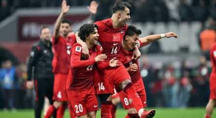 D&uuml;nya Kupası'nın favorileri sıralandı! A Milli Takım'ın sırası şaşırttı