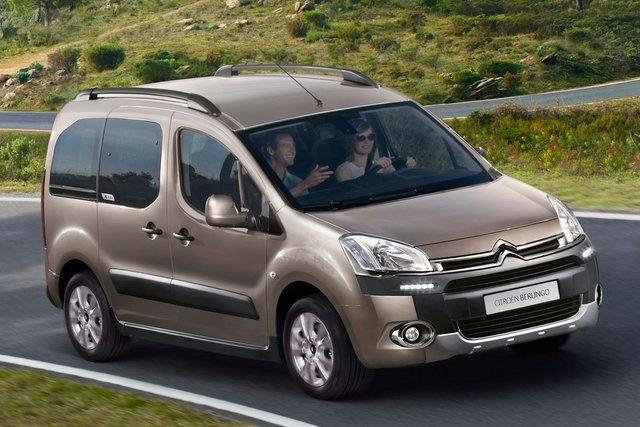 <p>Berlingo'larda 25 bin TL'lik kısım 15 ay faizsiz taksit seçeneğiyle.</p>
<p> </p>