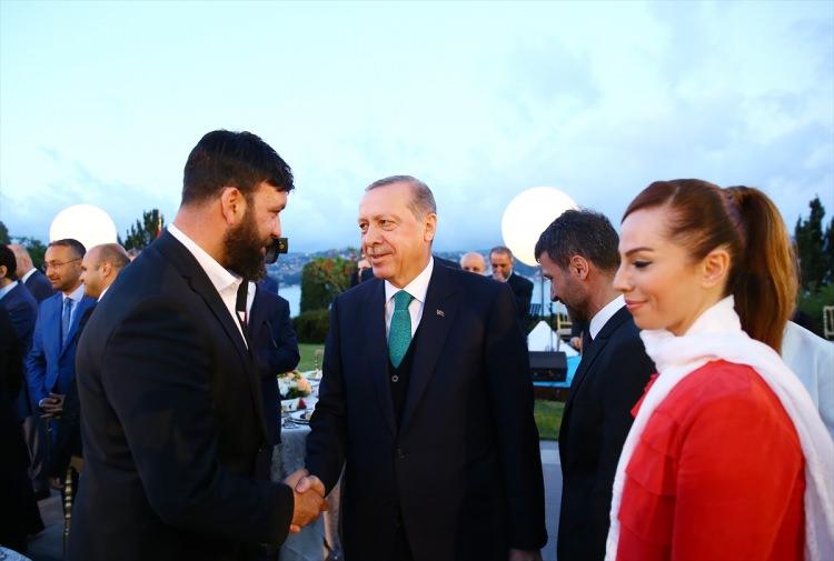 <p>İsmail Hakkı</p>
