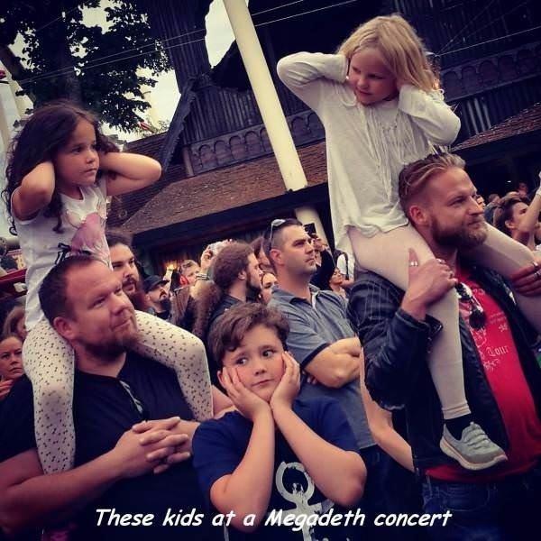<p>Megadeth konserindeki çocuklar</p>
<p> </p>