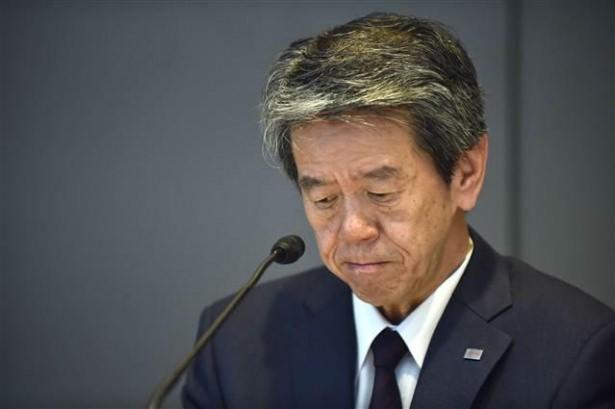 <p>Haberde, Toshiba'nın Başkan Yardımcısı Norio Sasaki'nin de istifa edeceği, Tanaka'nın yerine Masaşi Muromaçi'nin geçeceği belirtildi. </p>

<p> </p>
