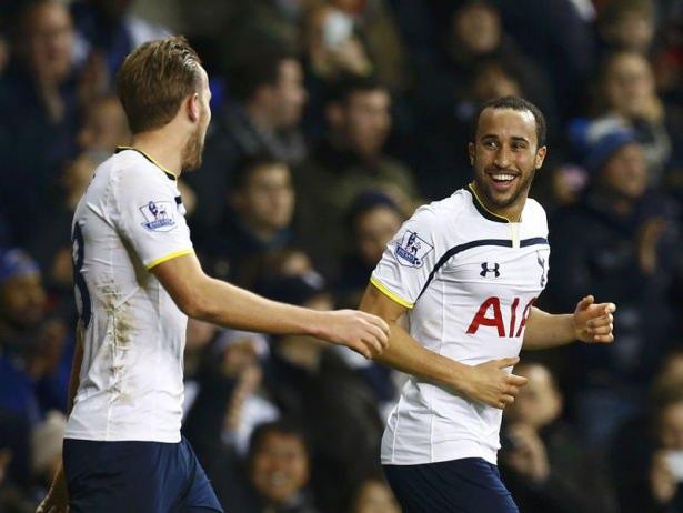 <p>İngiltere Ligi lideri Chelsea, Portekizli, teknik adam ile çıktığı 271 maçta ilk kez 5 gol yedi ve Tottenham’a 5-3 mağlup oldu</p>