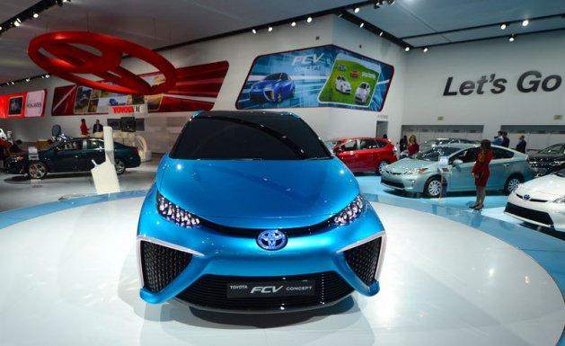 <p>Toyota Fcv</p>