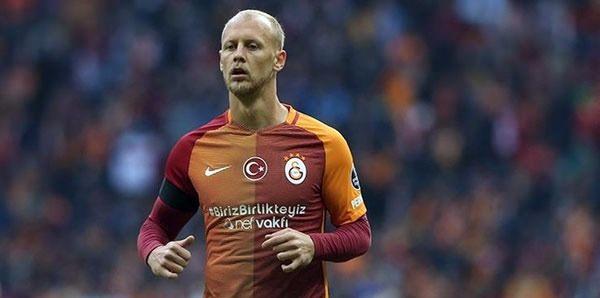 <p>SEMİH KAYA - SPARTA PRAG<br />
<br />
Çekya ekiplerinden Sparta Prag'ın teknik direktörü, Semih Kaya'yı istediklerini açıkladı.</p>
