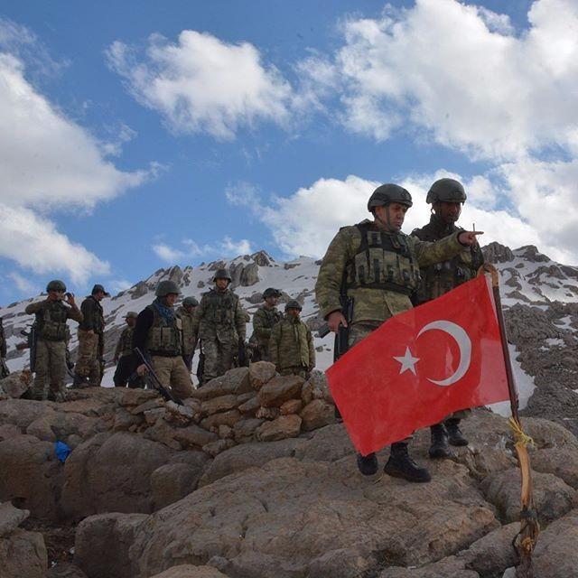<p>Bugüne kadar 346 içeriğin paylaşıldığı hesabın, 36 bini aşkın takipçisi bulunuyor.</p>