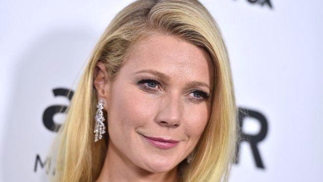 <p>Ünlü Hollywood yıldızı Gwenyth Paltrow'un da uyguladığı yöntem, bardak yardımıyla vakumlayarak kasları gevşettiği ve kan akışını arttırarak, ağrıyı yok ettiği düşünülüyor.</p>
