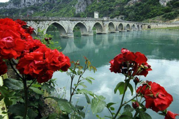 <p>Drina Köprüsü / Bosna</p>
