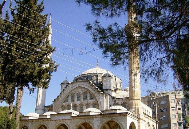 <p>Manisa Muradiye Medresesi</p>
