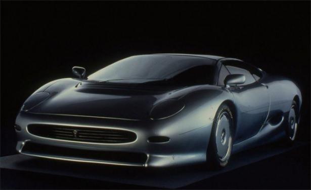 <p>Jaguar XJ220<br />
<br />
Yıl:  1992–1994</p>
