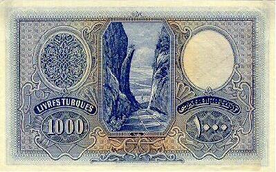 <p>30 Aralık 1925’te kabul edilen 701 sayılı “Mevcut Evrak-ı Nakdiyenin Yenileriyle İstibdaline Dair Kanun”'la resmileşen Türk Lirası'nın 2005 yılına kadar kullanılan paraları sizler için derledik...</p>
