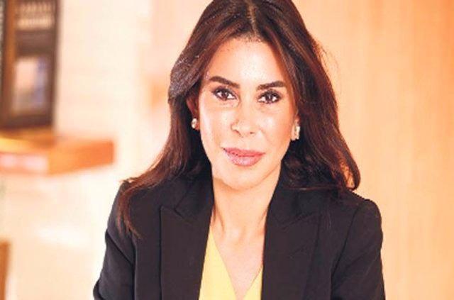 <p>Akbank'ın Yönetim Kurulu Başkanı Suzan Sabancı Dinçer'in çocukları:</p>

<p>Haluk Akay Dinçer, Ceyda Dinçer</p>

<p>VELİAHTI OLDUKLARI SERVET: 800 milyon dolar</p>

