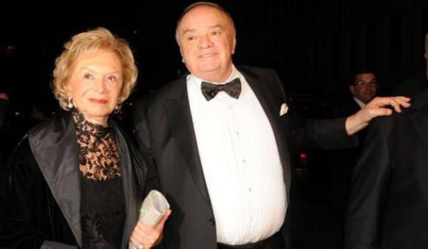 <p>Enka Holding kurucularından Şarık Tara'nın çocukları: </p>
<p>*Leyla Tara Suyabatmaz<br />
*Sinan Tara<br />
*Zeynep Tara Keyman (Çocuğu: Ahmet Keyman)</p>