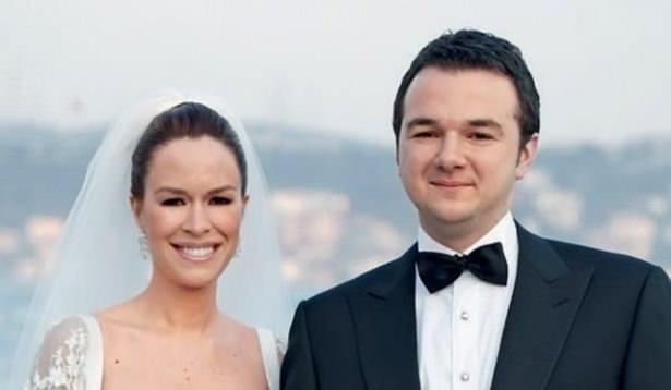 <p>Enka Holding CEO'su Sinan Tara'nın torunu (Agah Mehmet Tara'nın oğlu): </p>

<p>*Sinan Tara</p>
