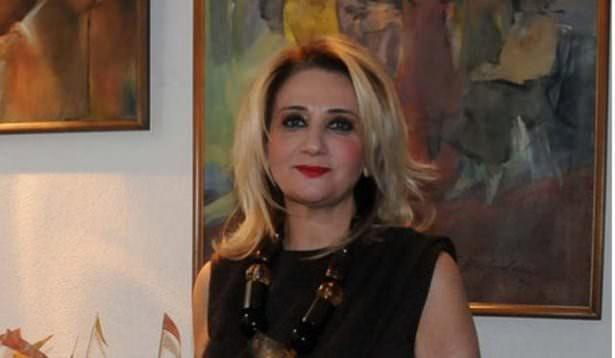 <p>İKSEV Yönetim Kurulu Başkanı Filiz Sarper Eczacıbaşı'nın çocukları: </p>
<p>*Ferit Sarper<br />
*Selin Sarper</p>