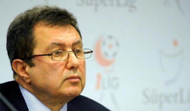 <p>Çukurova Şirketler Grubu Yönetim Kurulu Başkanı Mehmet Emin Karamehmet'in kızı: </p>
<p>*Nazlı Karamehmet</p>