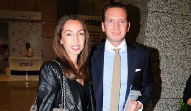 <p>Turcas Petrol'un CEO'su Batu Aksoy ablası Banu Tarakçıoğlu ile...</p>
<p> </p>