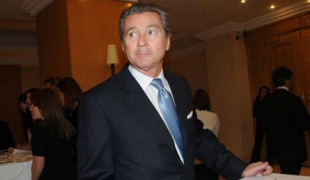 <p>Akkök Şirketler Grubu Yönetim Kurulu Üyesi Ömer Dinçkök'ün çocukları: </p>
<p>Ayça Dinçkök<br />
Gamze Dinçkök<br />
Mutlu Dinçkök</p>