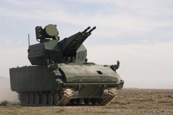 <p>KORKUT <br />
<br />
Yapılan testlerde KORKUT AİC katapulttan atılan hedef uçağı ASELSAN’ın geliştirdiği yerli radar sistemiyle tespit edip, başarılı bir şekilde vurarak düşürdü. KORKUT test atışlarında sabit hedefleri de başarıyla vurdu.</p>
