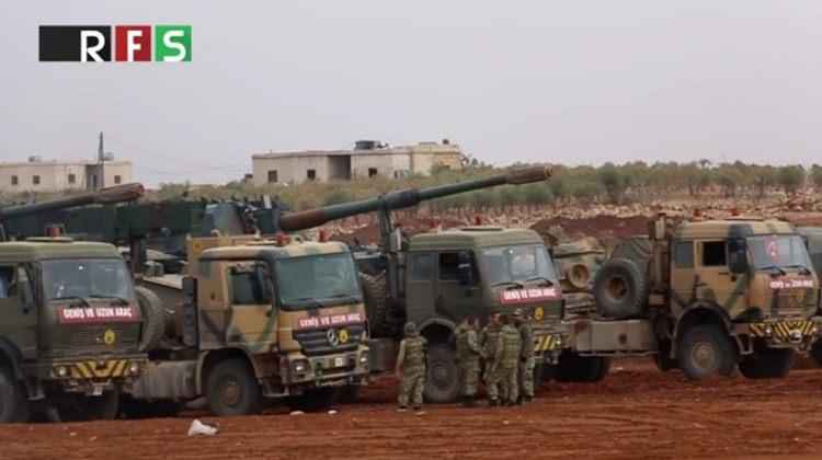 <p>El Bab'ın teröristlerden temizlenmesi için yapılan operasyona Türk tankları destek veriyor.</p>

<p> </p>
