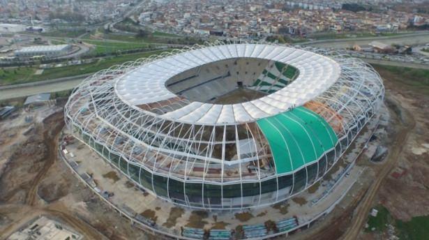 <p>Artık sona gelindi! Türkiye'nin konuşacağı Timsah Arena için gün sayılıyor</p>