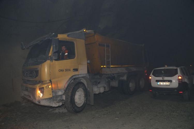 <p>"KAR NEDENİYLE KAPANAN YOL 12 AY BOYUNCA AÇIK KALACAK"</p>

<p> </p>
