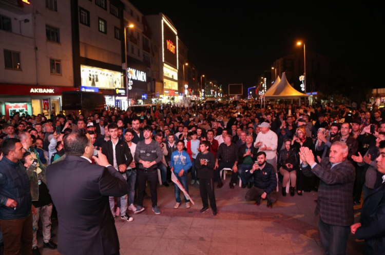 <p>%70.50 rekor oy oranında İstanbul'da 1. çıkan ilçe Sultanbeyli</p>
