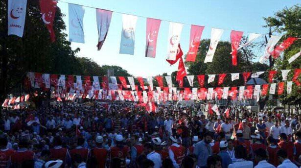 <p>İstanbul haricinde Türkiye'nin dört bir yanında da Gazze için zulme karşı protestolar düzenlendi...</p>