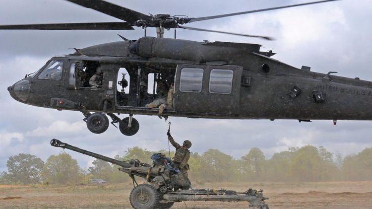 <p>BORAN OBÜSÜ</p>
<p>Dakikada 6 atış yapabilen ve 17 km menzile sahip 105 mm havadan taşınabilir obüs Boran, terörle mücadelede Türk askerinin gücüne güç katıyor</p>