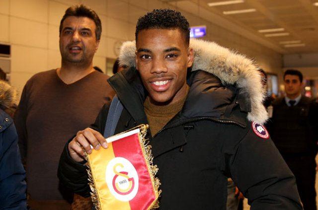 <p>Garry Rodrigues - PAOK > Galatasaray</p>
