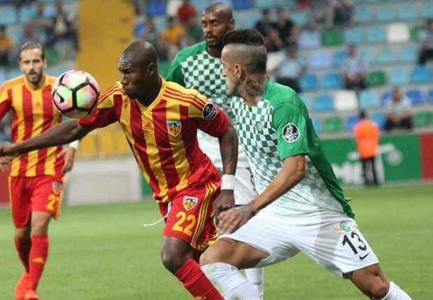 <p>Prejuce Nakoulma - Kayserispor -> Serbest kaldı</p>
