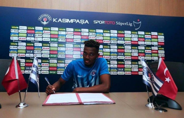 <p>Bernard Mensah</p>

<p>Atletico Madrid'den Kasımpaşa'ya</p>

