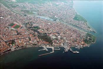 8. BALIKESİR, ÇANAKKALE Kişi başına gelir : 10.164 $ İl/Bölge GSYH: 16.7 milyar $