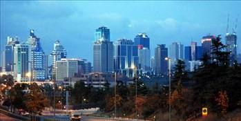 İşte bölge bölge Türkiye'nin gelir durumu 1. İSTANBUL : Kişi başına gelir : 15.674 $ İl/Bölge GSYH: 213 milyar $ Türkiye'nin milli geliri 2011'de 772 milyar dolar oldu. İstanbul'un milli geliri ise 213 milyar dolar...Bir başka deyişle yüzde 27'sini tek başına üretiyor. İstanbul'da kişi başına düşen milli gelir ise 15 bin 674.
