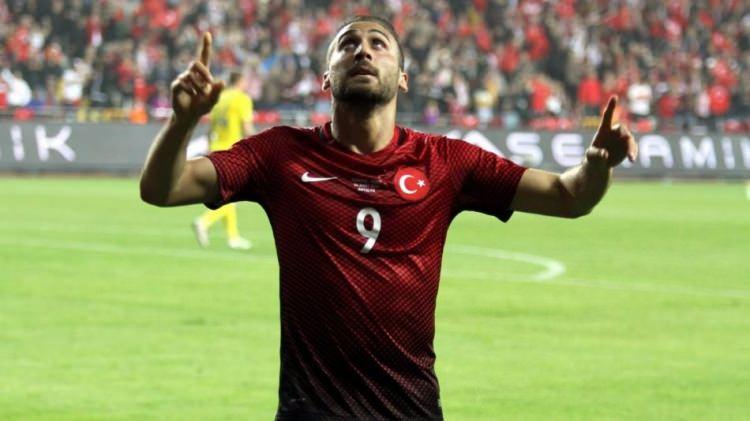 <p>CENK TOSUN</p>

<p>Beşiktaş</p>
